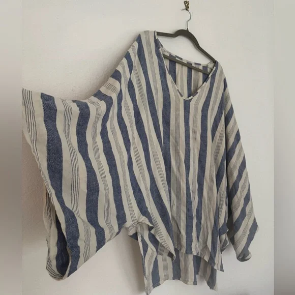 Jen’s Pirate Booty oversized beach coverup in blue and white stripe, M - Picture 2 of 4